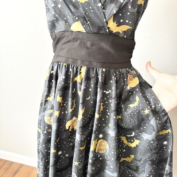 Folter Gone Batty Gothic Retro Style Fit n Flare Dress Women’s Size Medium NEW - Picture 5 of 14